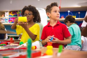 Criatividade no Aprendizado: Como Estimular a Imaginação das Crianças